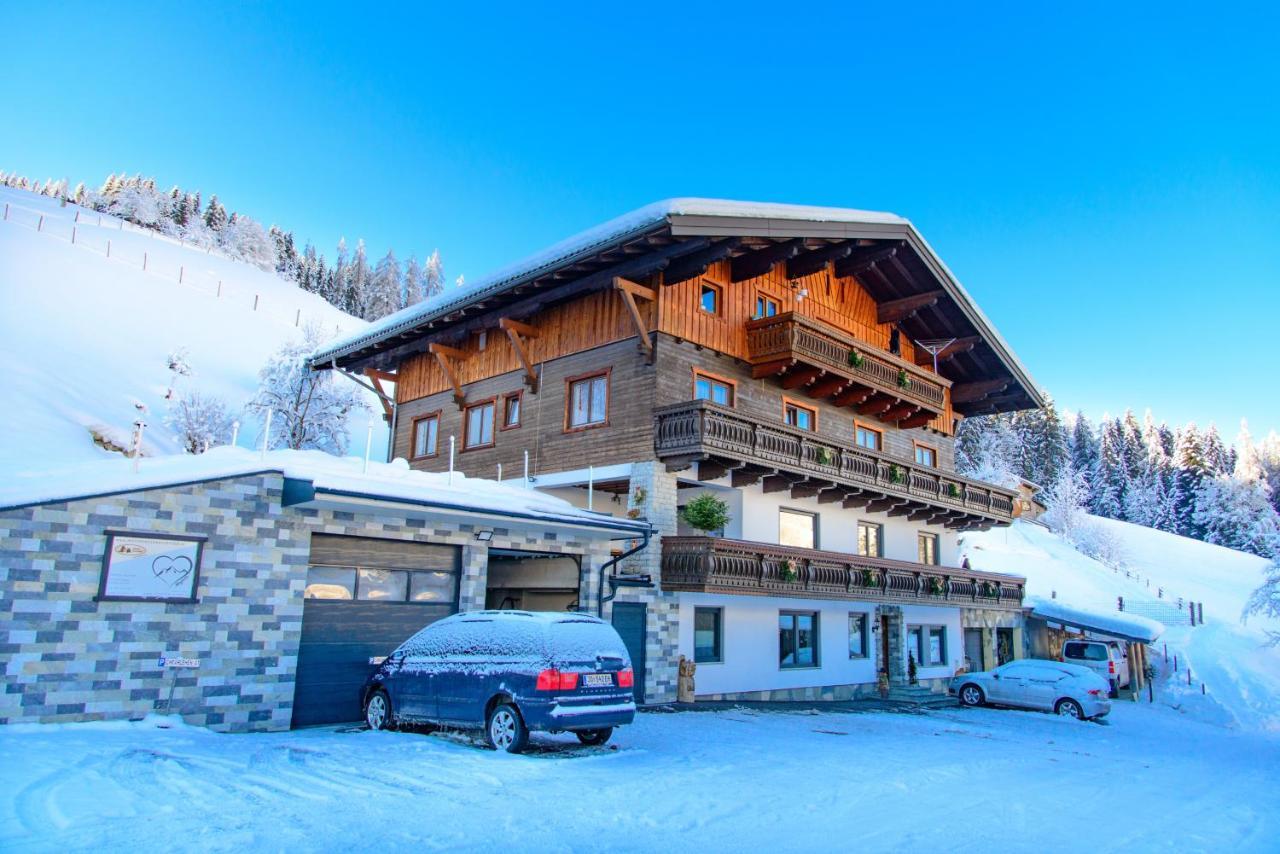 ヴァークライン Schrahlehen Bed & Breakfast エクステリア 写真
