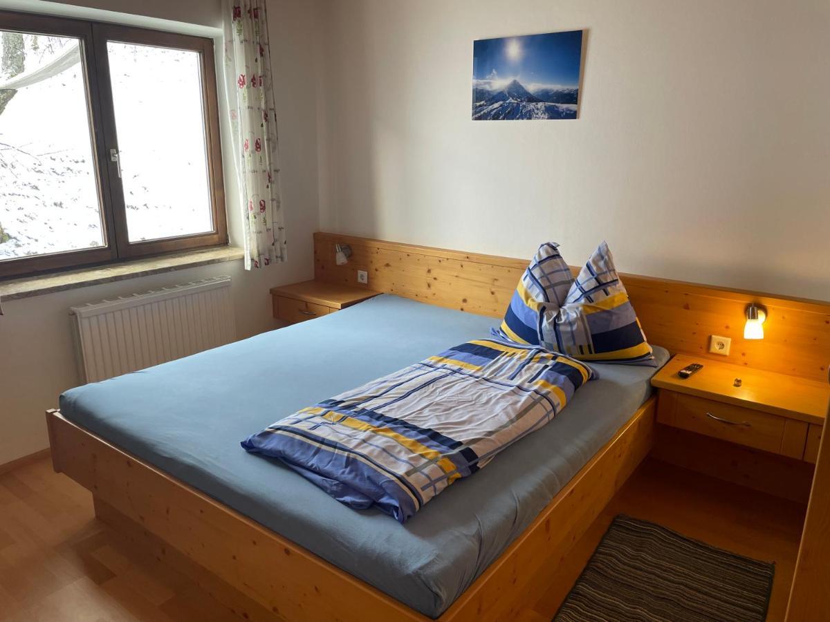 ヴァークライン Schrahlehen Bed & Breakfast エクステリア 写真