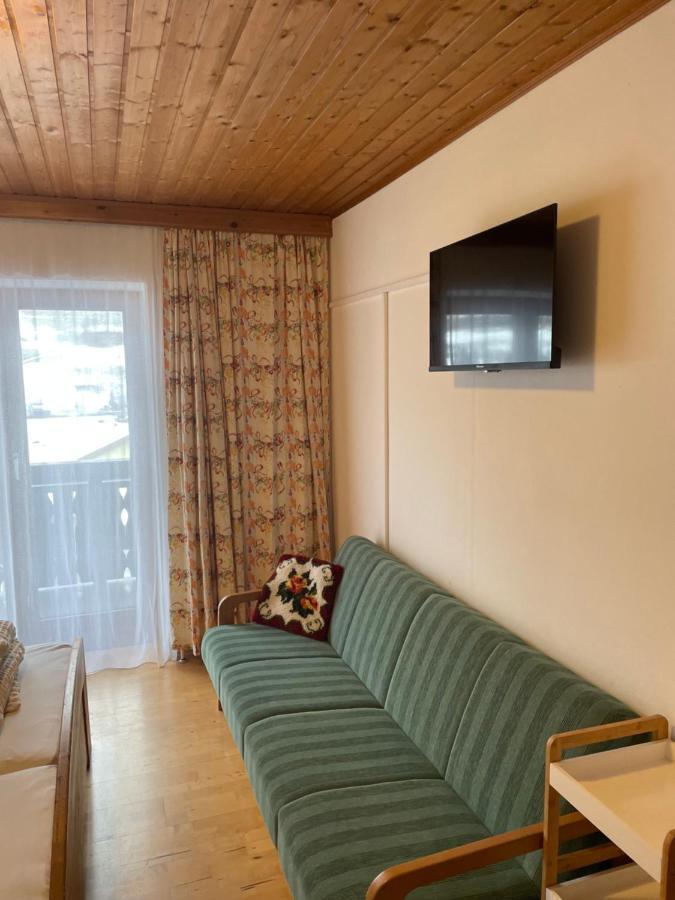 ヴァークライン Schrahlehen Bed & Breakfast エクステリア 写真